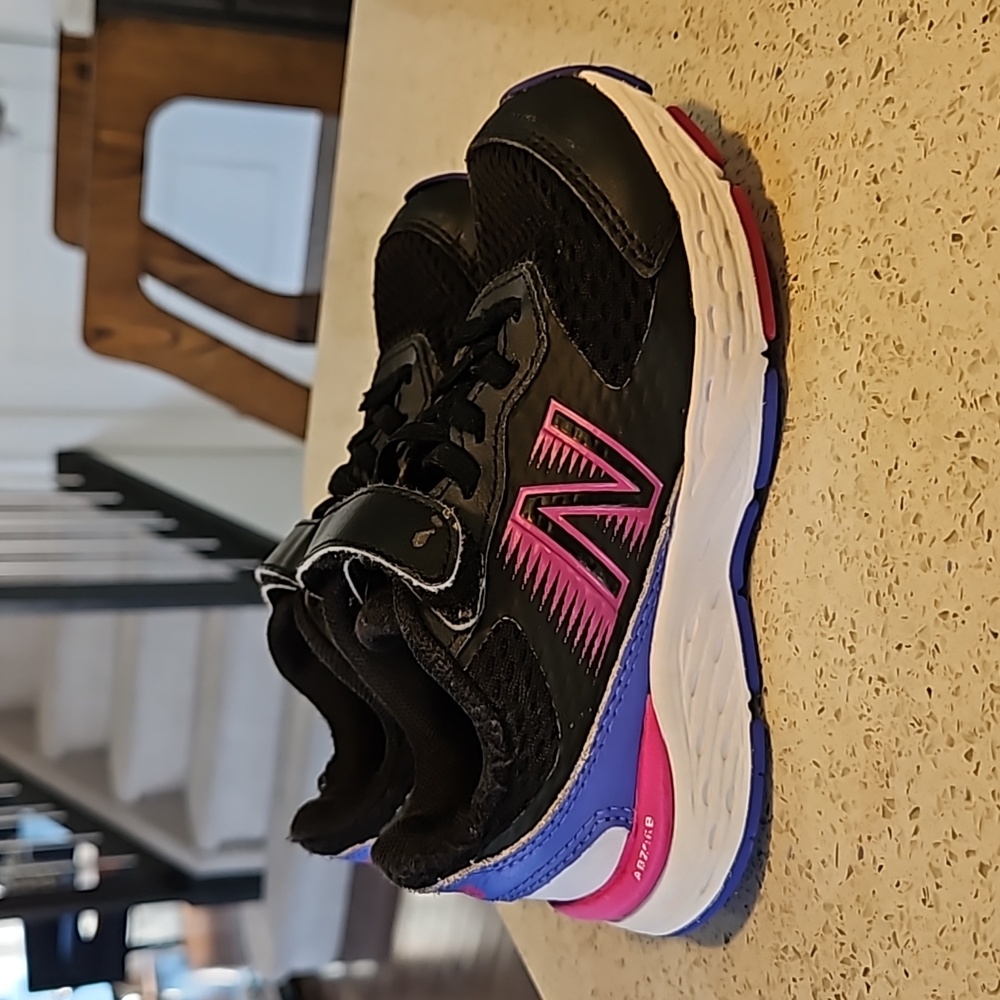 New Balance girls sneakers